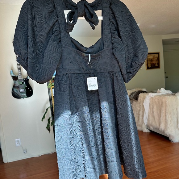 Violet Puff Sleeve Mini Dress (XS) NWT - Picture 2 of 12